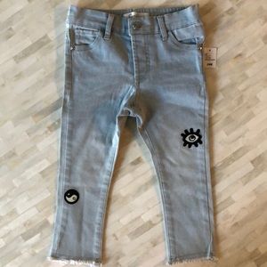 Jessica Simpson raw hemmed jeans👁